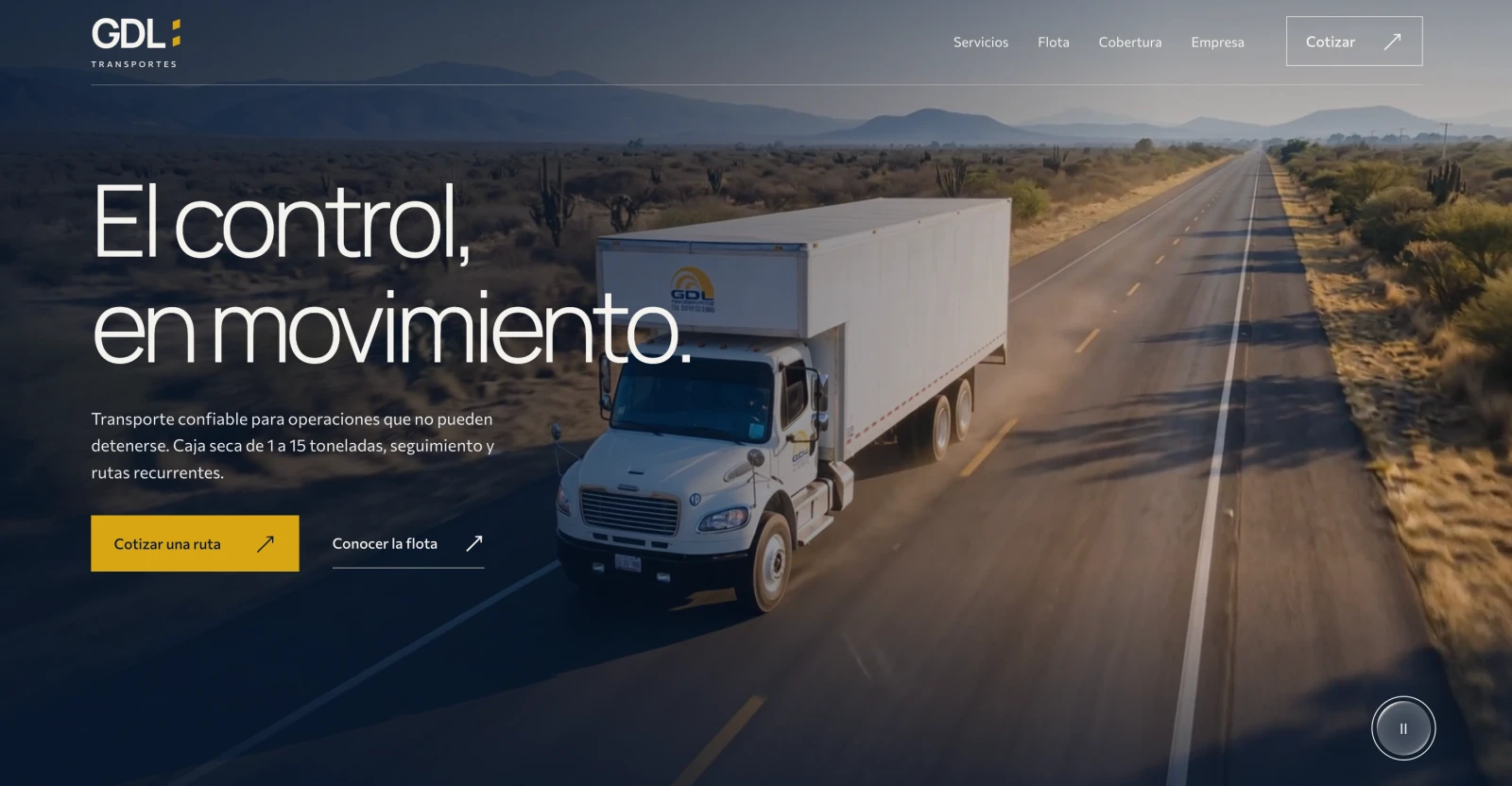 TransportesGDL website hero: 'El control, en movimiento'